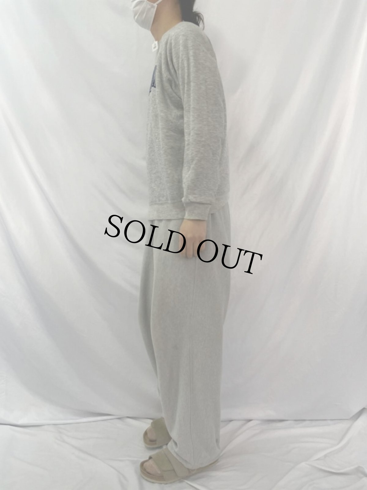 画像4: 80's Champion トリコタグ USA製 "NOTRE DAME" フロッキープリント リバーシブルスウェット L (4)