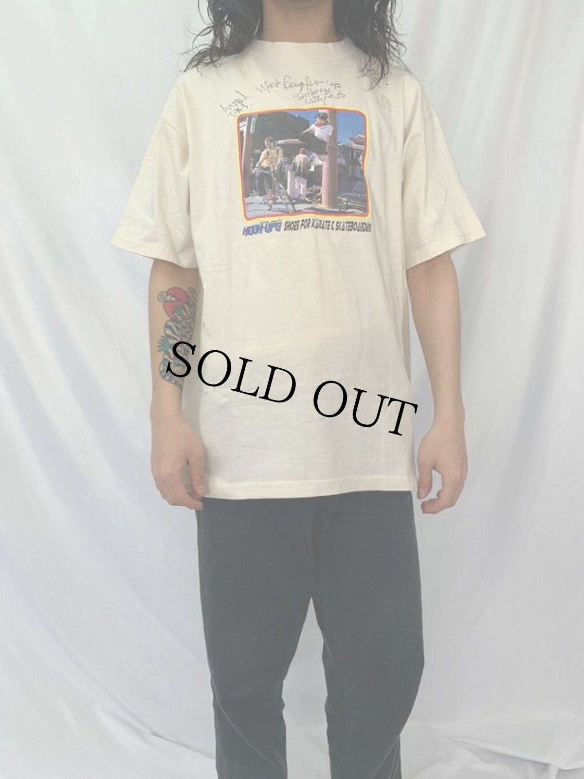 画像3: 90's HOOK-UPS USA製 "KARATE KID" Mark Gonzales, Birdhouse, Jeremy Klein, Willie Santos サイン入りTシャツ DEADSTOCK L (3)