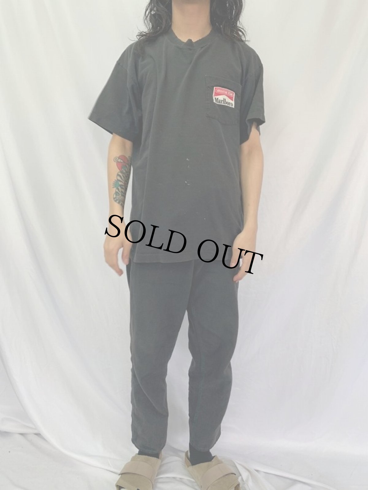 画像2: 90's Marlboro USA製 "SHAKE PASS" ヘビプリント ポケットTシャツ XL (2)