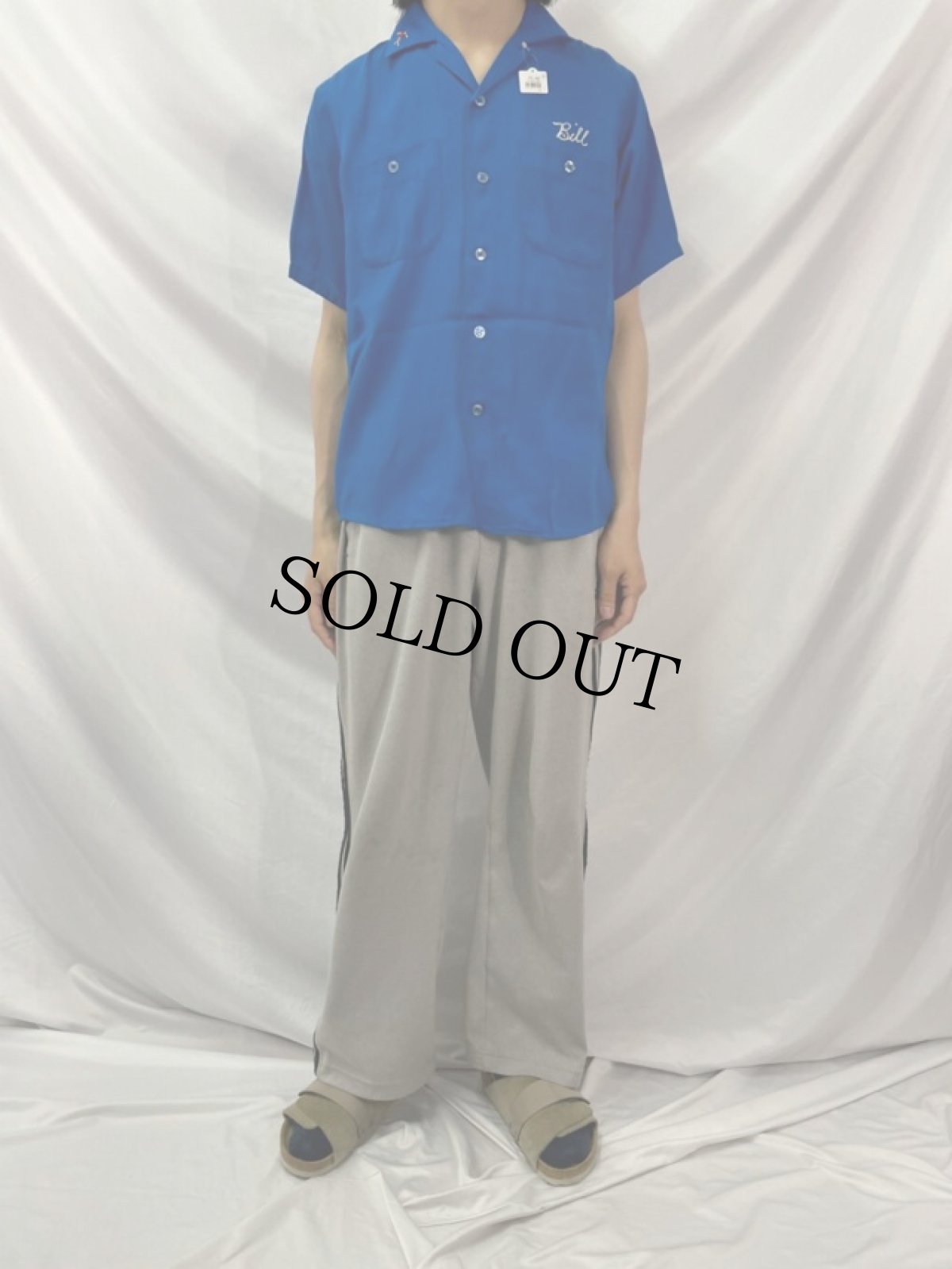 画像2: 60's King Louie "MALEMUTES" チェーン刺繍 レーヨンボーリングシャツ M (2)