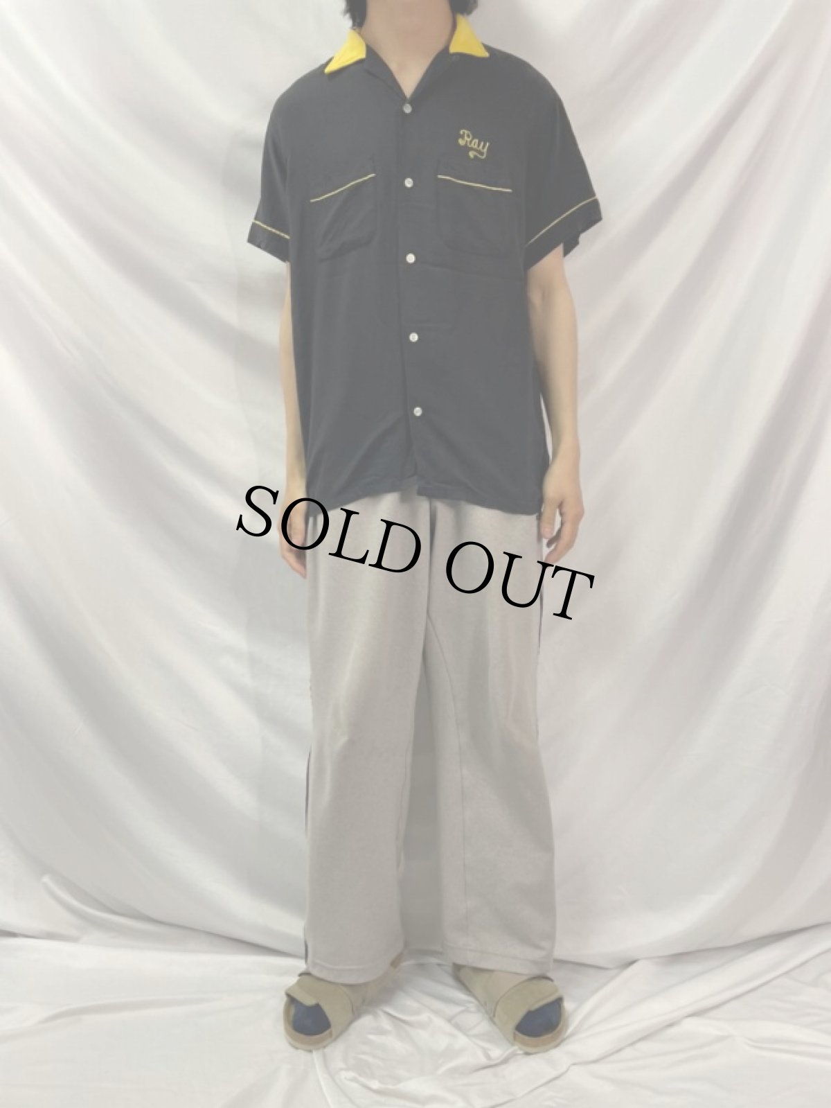 画像2: 60's Hilton "Standard" チェーン刺繍 ブラックレーヨン ボーリングシャツ L (2)