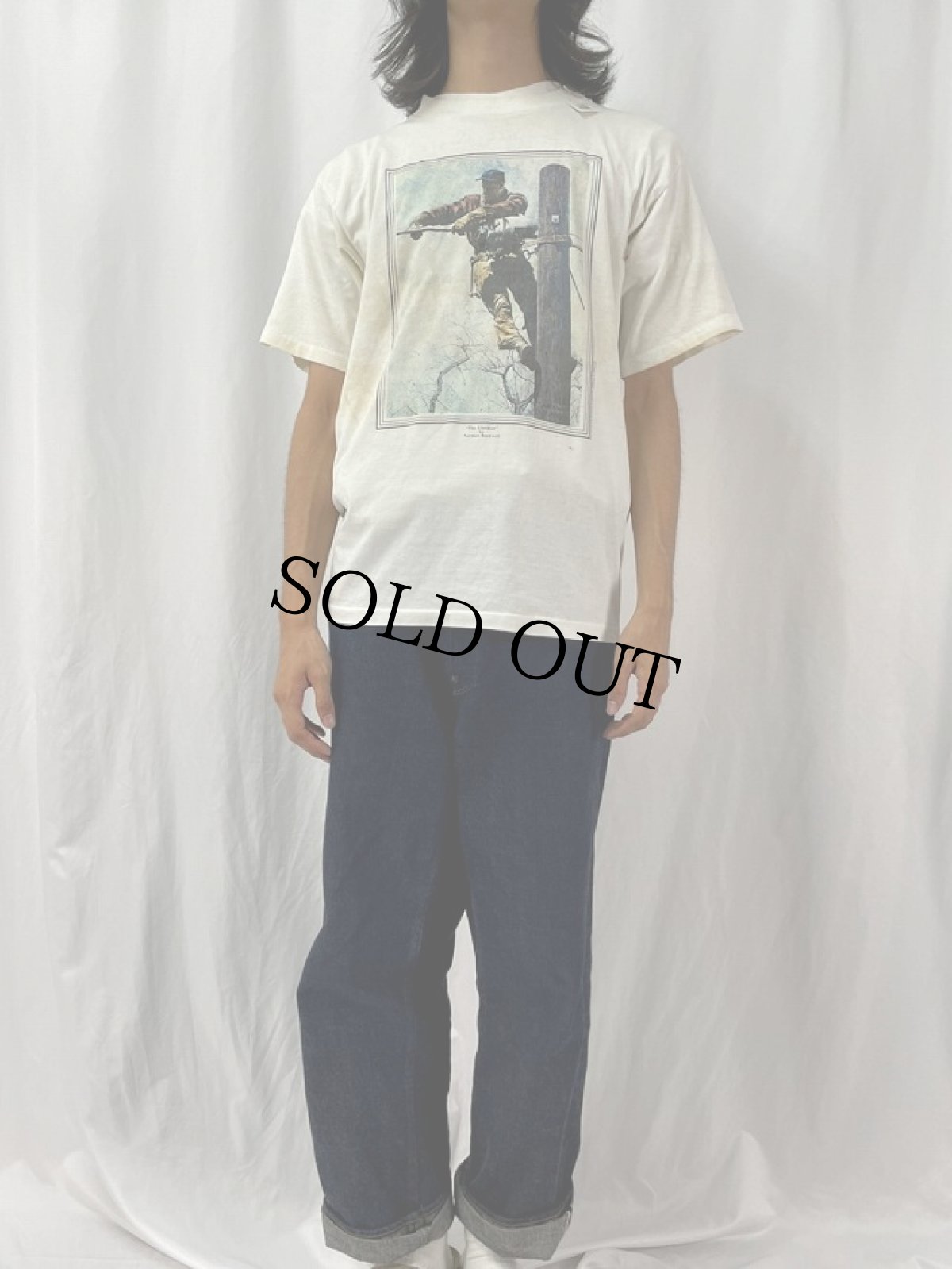 画像2: 90's Norman Rockwell USA製 "The Lineman" アートプリントTシャツ L (2)