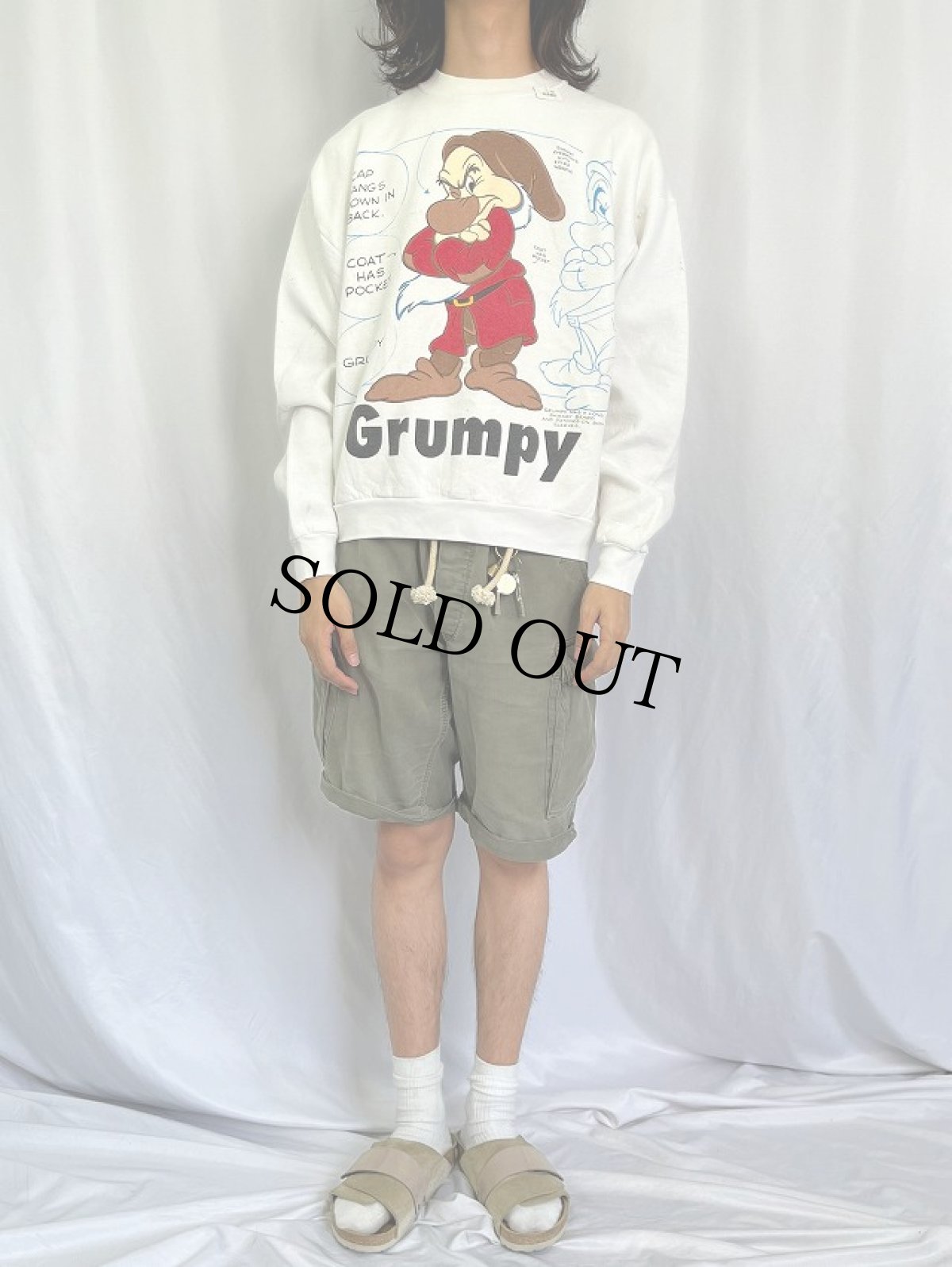 画像2: Disney 七人の小人 "Grumpy" キャラクタースウェット (2)
