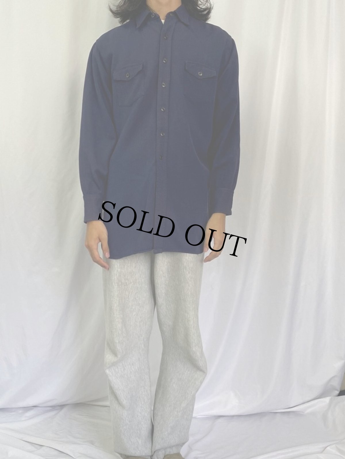 画像2: 50〜60's PENNY'S TOWNCRAFT 猫目ボタン&マチ付き ウール×レーヨンギャバジンシャツ NAVY (2)