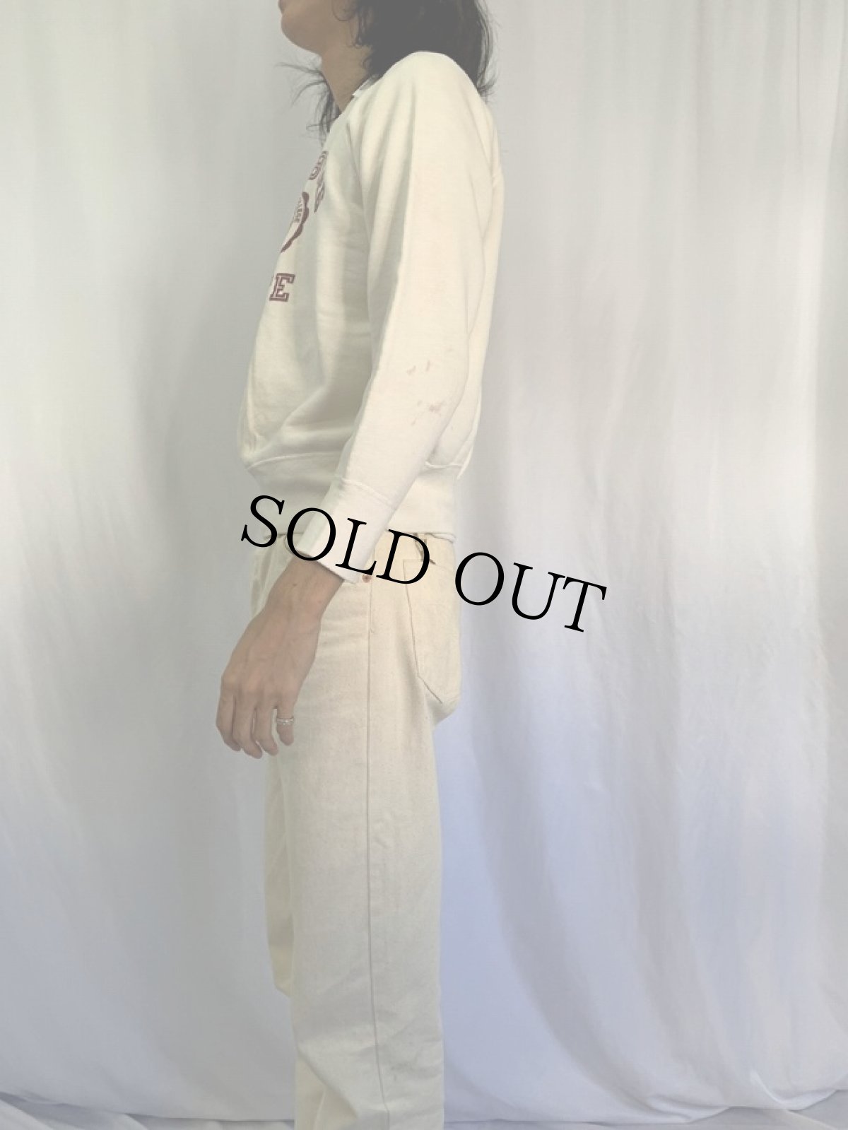 画像3: 50's Champion USA製 ランタグ "BLOOMSBURG STATE" ラグランスウェット L (3)