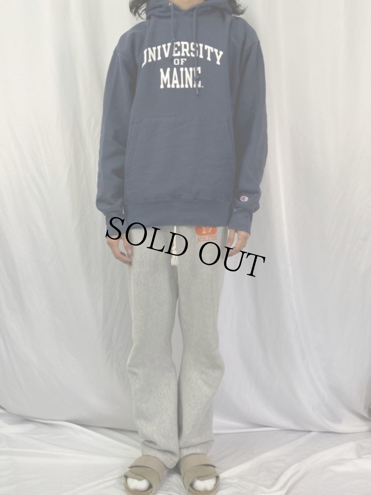 画像2: 00's Champion REVERSE WEAVE "UNIVERSITY OF MAINE" プリントスウェットフーディー L (2)