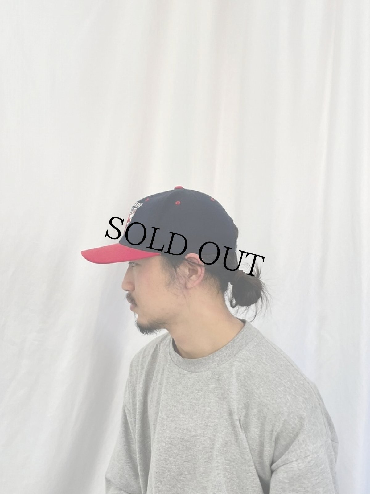 画像3: 90's NBA "CHICAGO BULLS" ロゴ刺繍 スナップバックキャップ ONE SIZE (3)