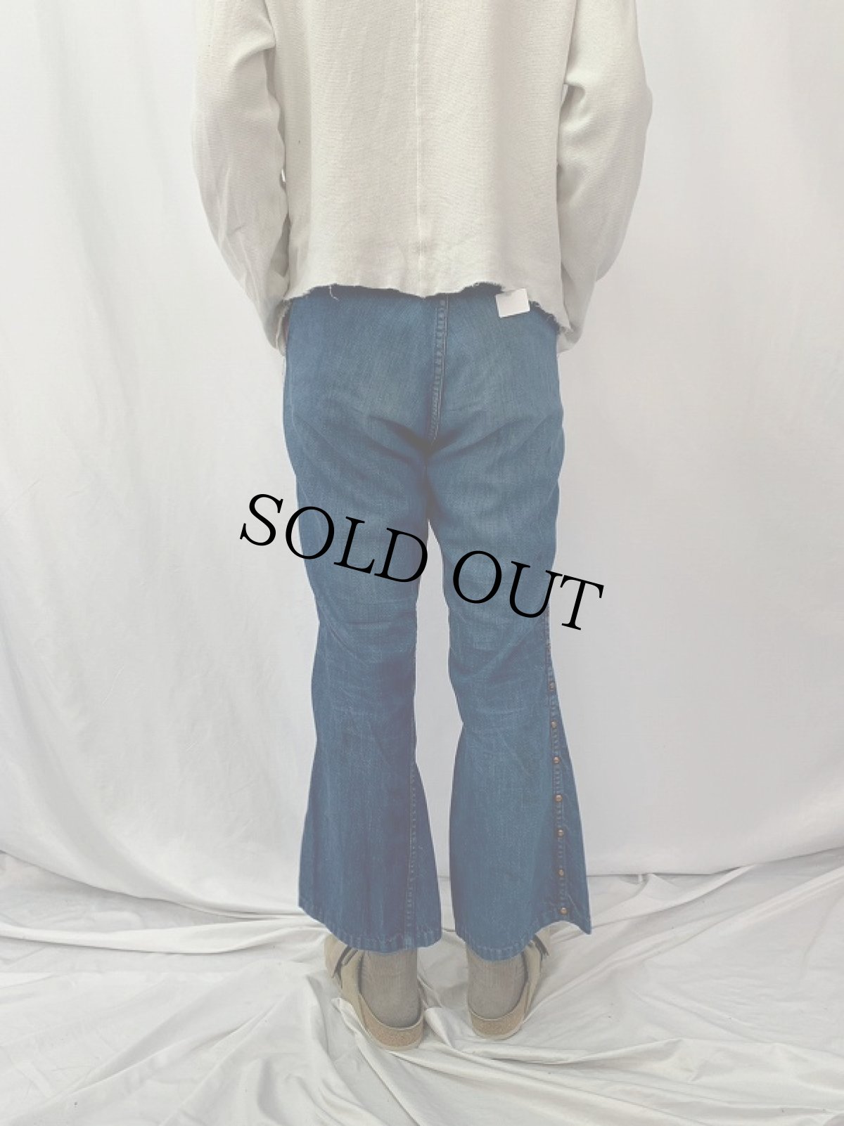 画像4: 70's スタッズデザイン デニムフレアパンツ W33 (4)