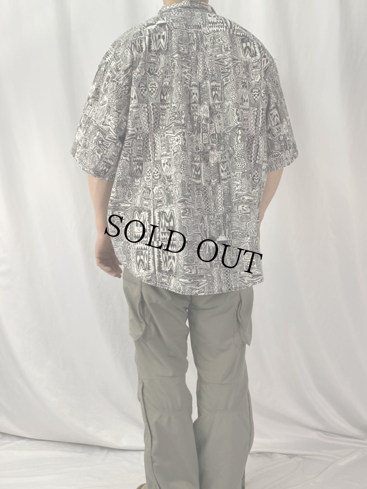 画像4: 80〜90's VISION STREET WEAR USA製 "John Grigley" アート柄コットンシャツ XL (4)