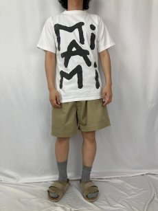 画像2: 90's GRAVITY GRAPHICS USA製 "MIAMI" プリントTシャツ L (2)