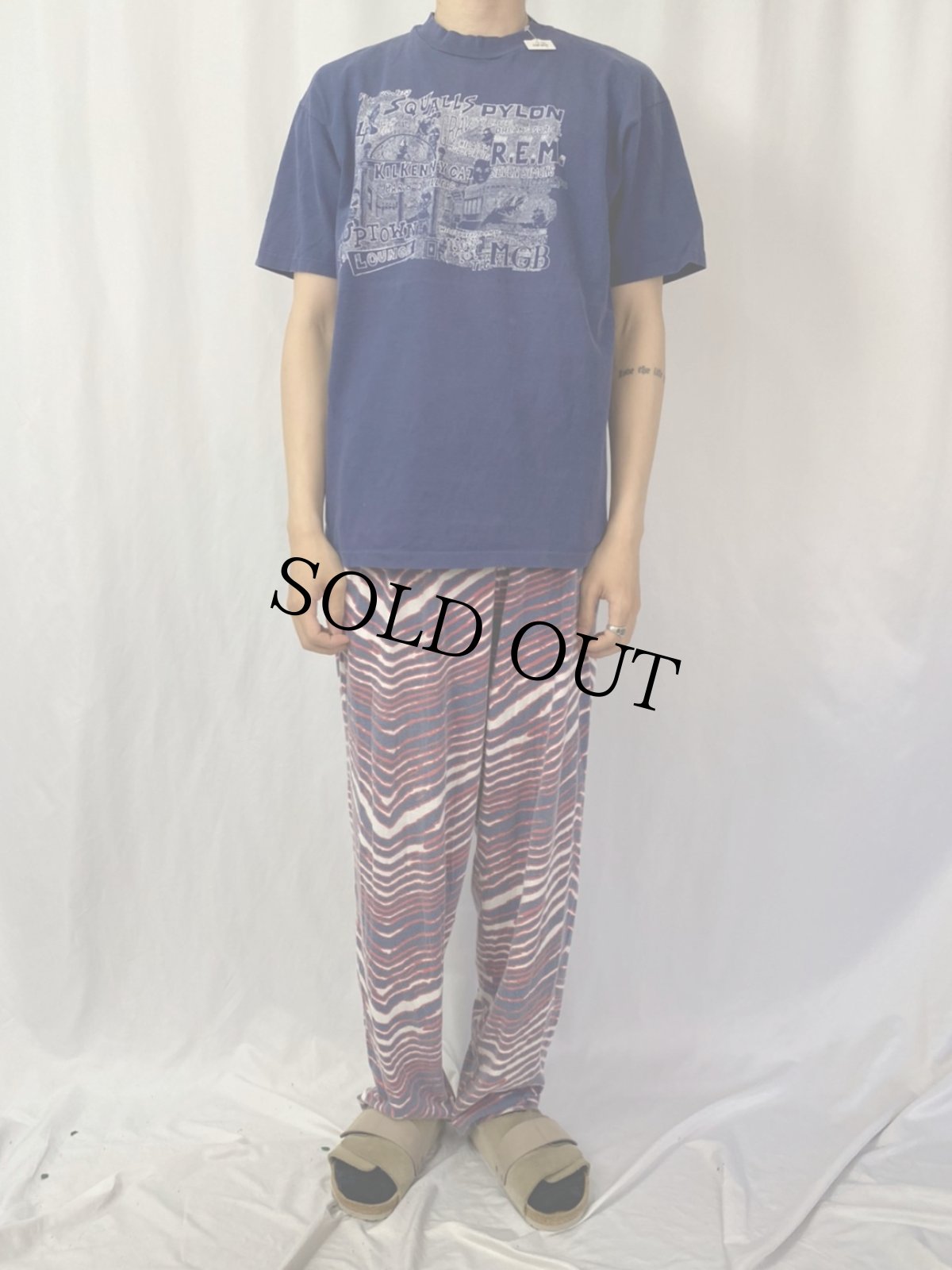 画像2: 90's "FLAT DUO JETS, R.E.M, PYLON..." アーティストイラストプリントTシャツ XL (2)