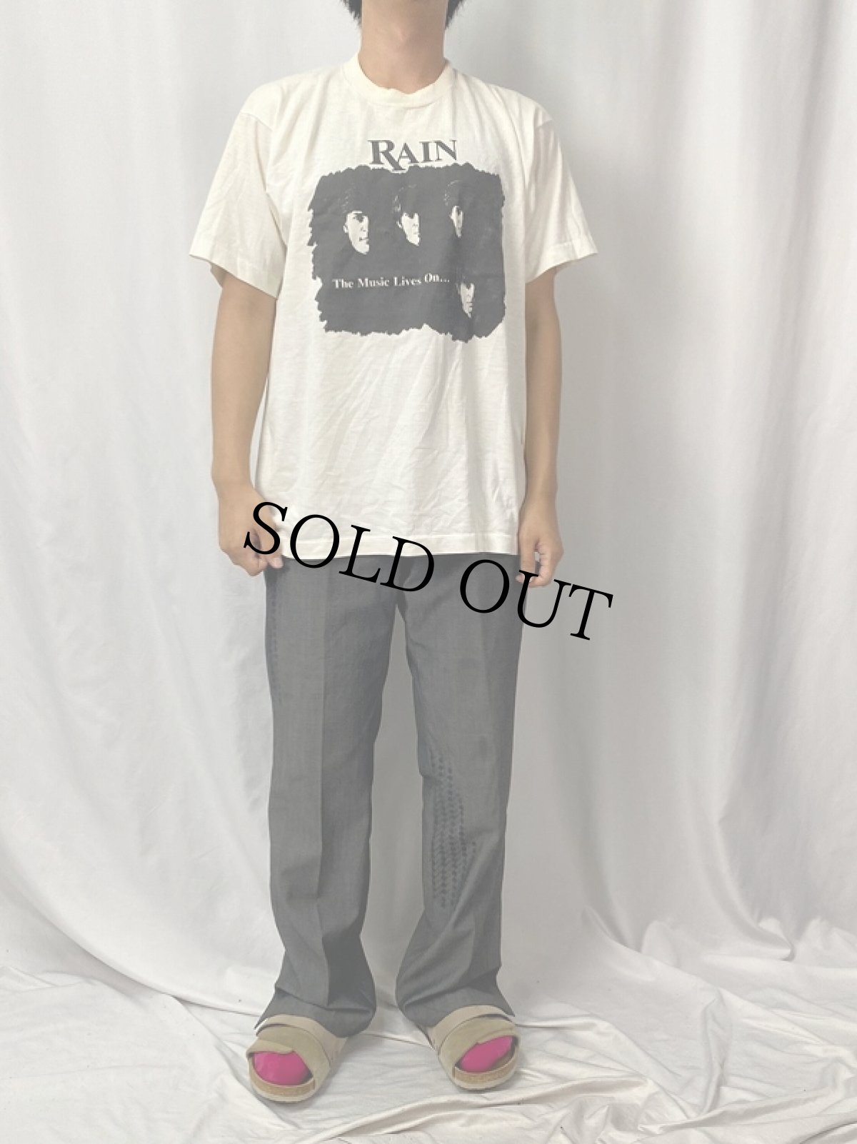 画像2: 90's RAIN USA製 "The Music Lives On..." トリビュートバンドTシャツ XL (2)