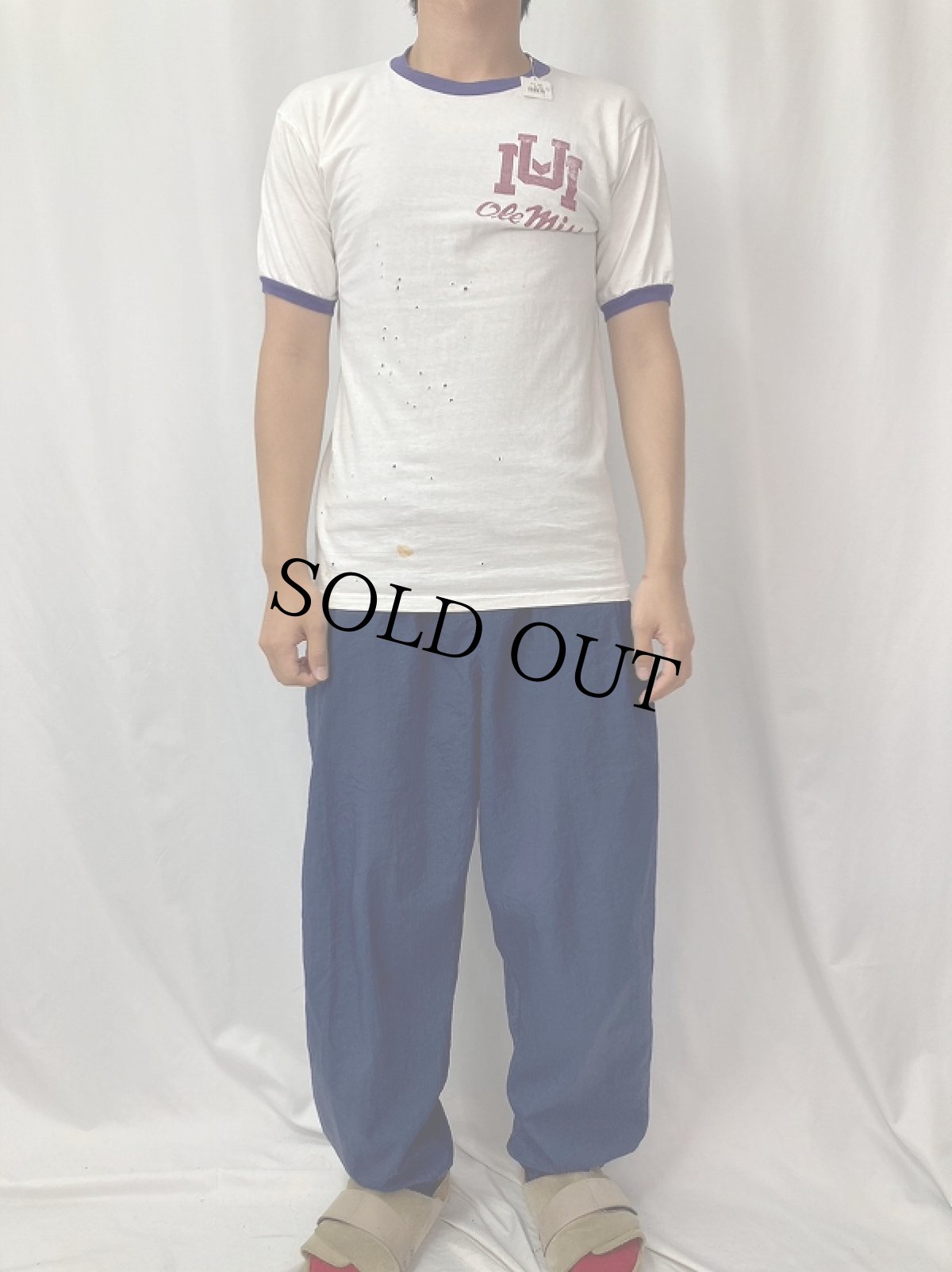 画像2: 60's Champion 大文字ランタグ "Ole Miss" プリントリンガーTシャツ M (2)