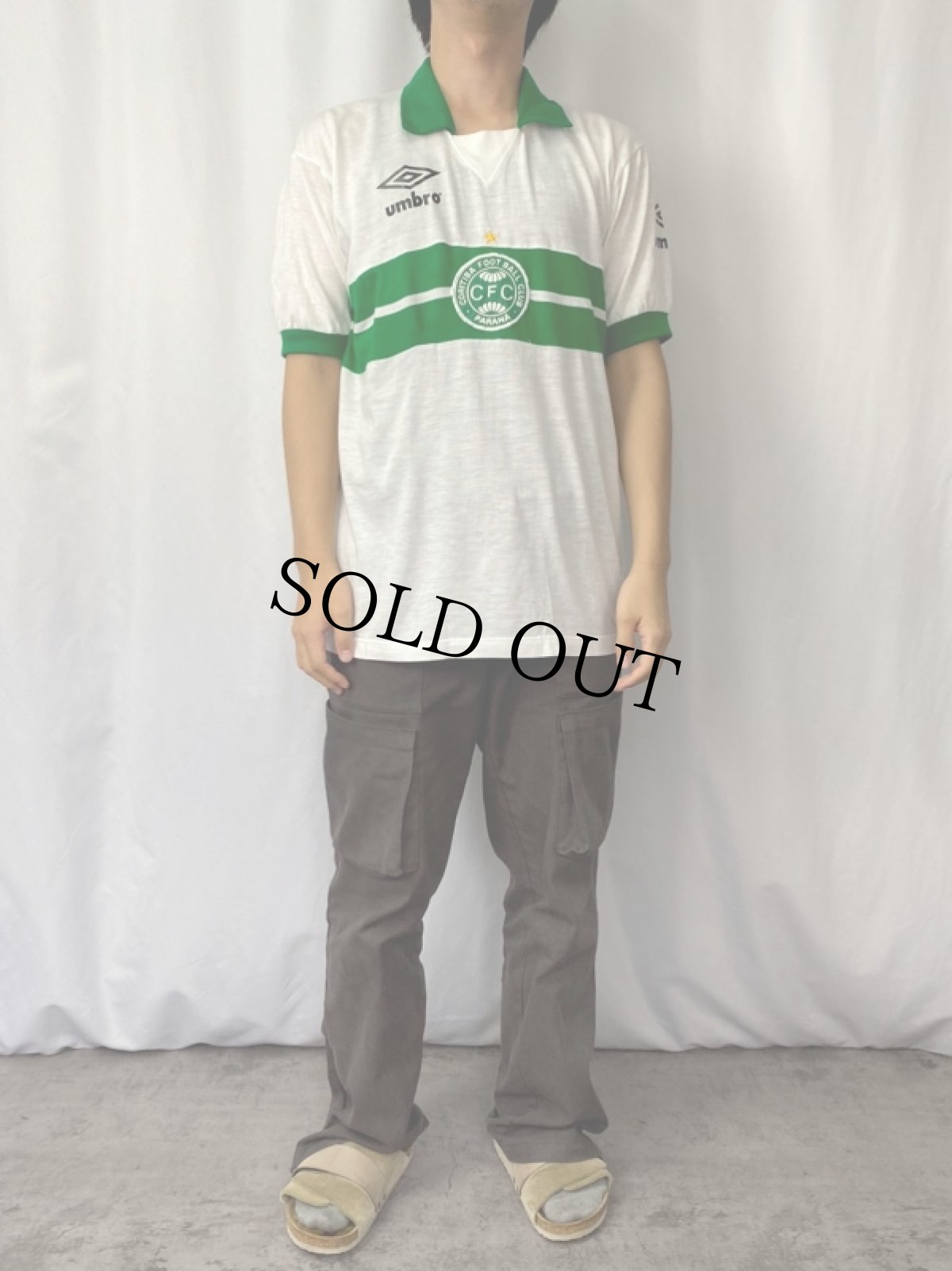 画像2: 90's UMBRO "CORITIBA FOOTBALL CLUB" 刺繍 ゲームシャツ (2)