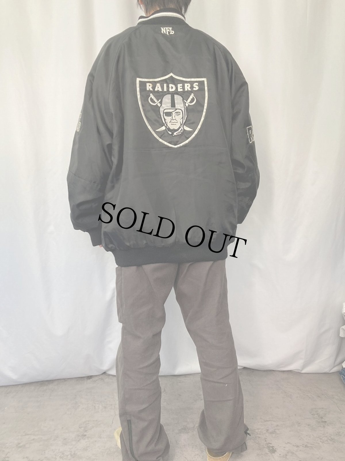 画像5: RAIDERS NFLチームロゴ刺繍　リバーシブルナイロンジャケット XL (5)