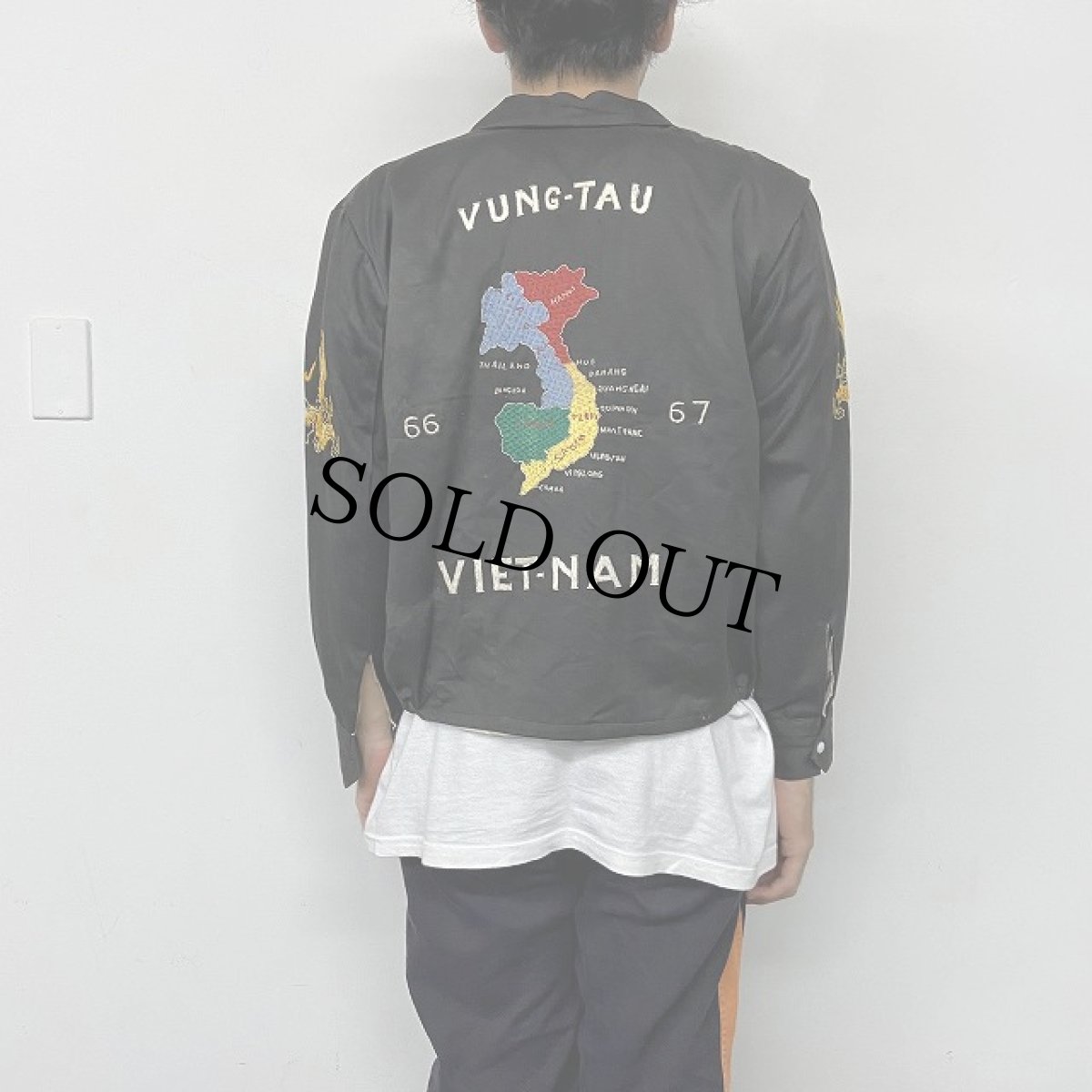 画像6: 60's "VUNG-TAU" Vietnam Souvenir Jacket (6)
