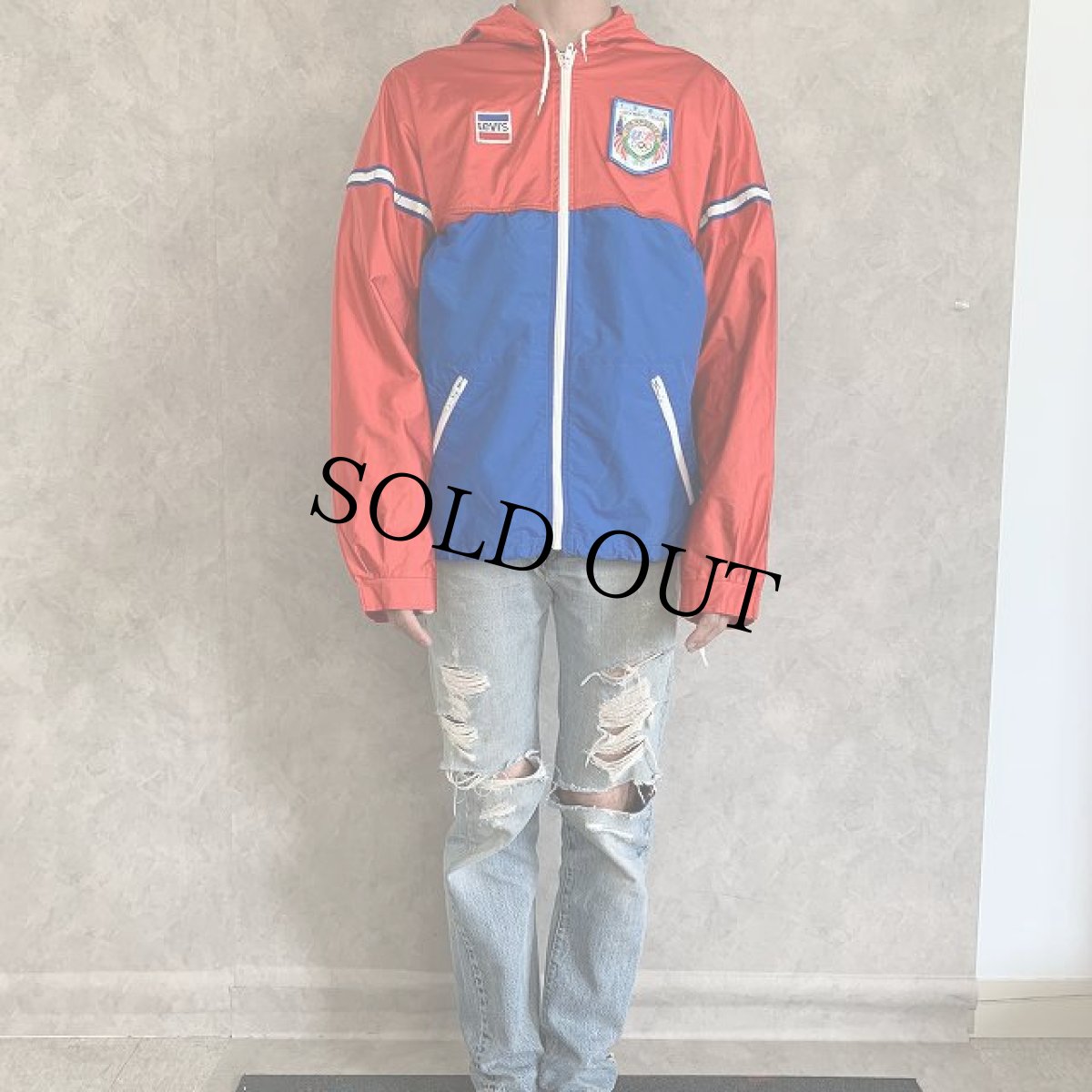 画像2: 80's Levi's USA製 "84's OLYMPIC TEAM" GORE-TEX ナイロンパーカー L (2)