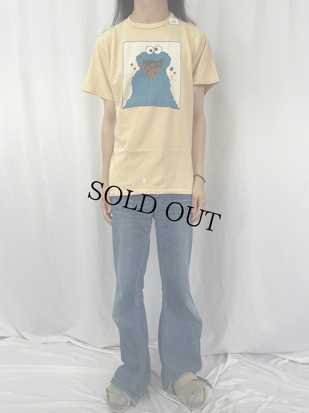 画像2: COOKIE MONSTER キャラクタープリントTシャツ (2)