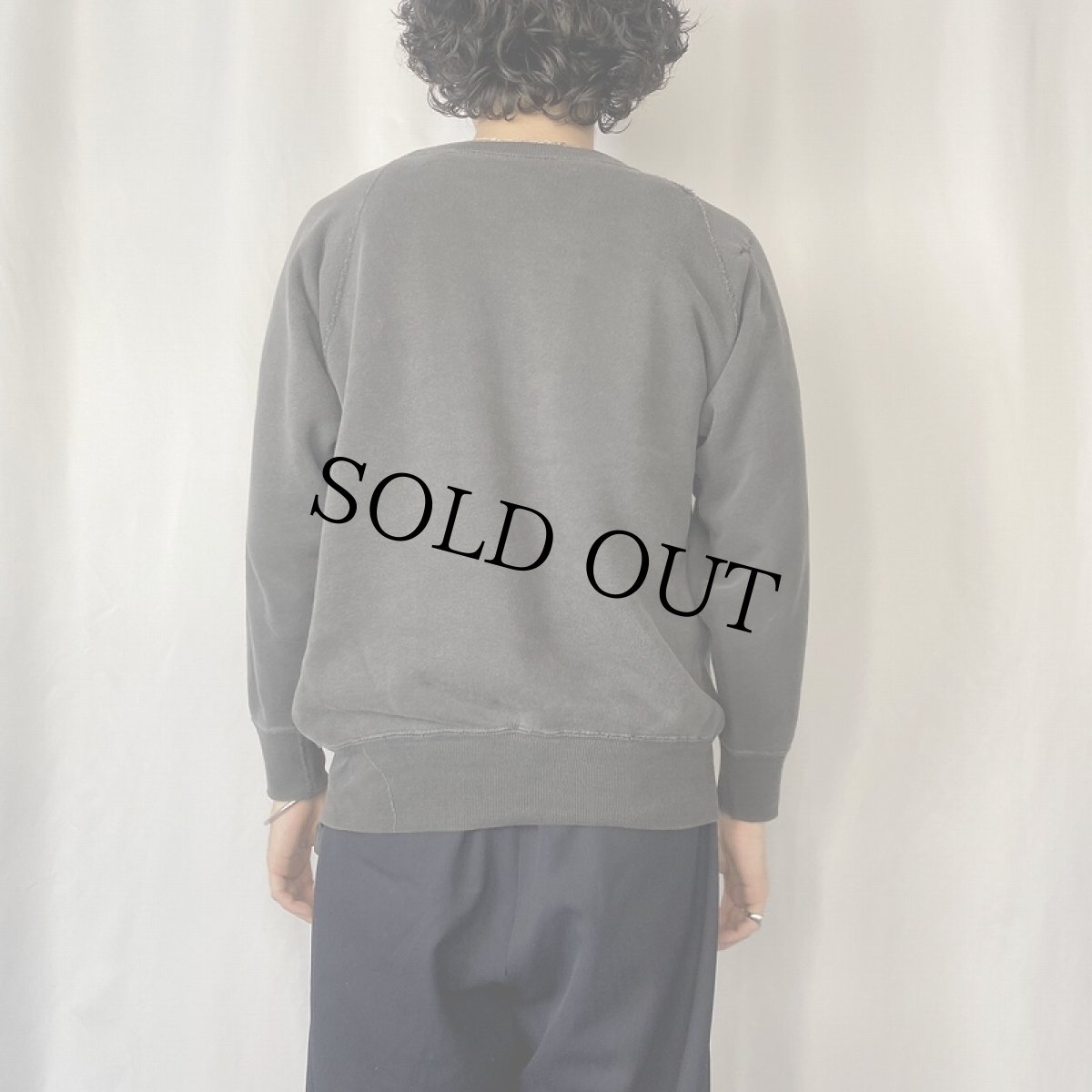 画像3: 50's "Gamma Phi Beta" フロッキープリント ラグランスウェット BLACK (3)