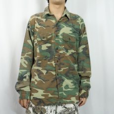 画像2: 70's FIVE BROTHER USA製 ウッドランドカモ柄 ライトネルシャツ XL (2)