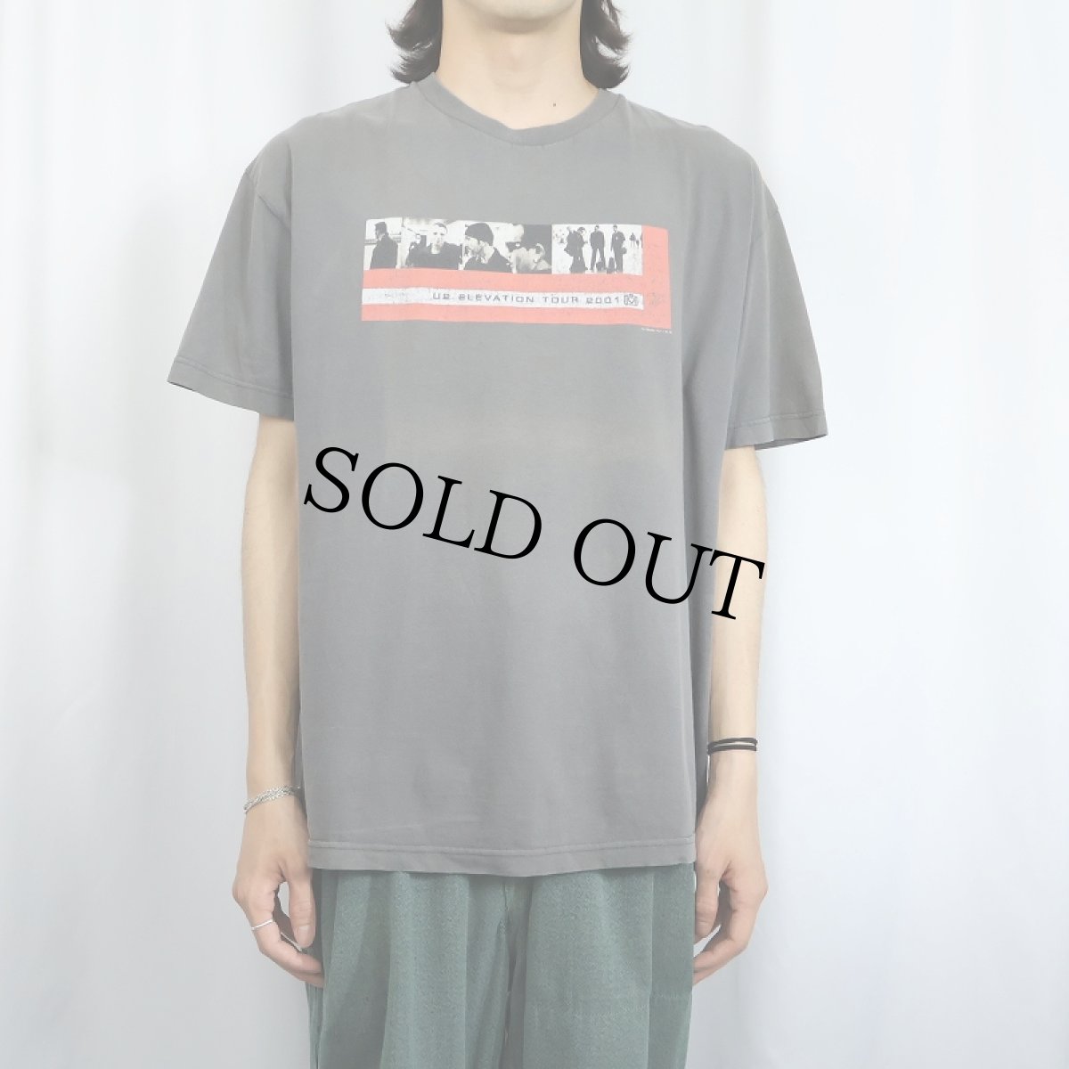 画像3: 2000's U2 "ELEVATION TOUR 2001" ロックバンドツアーTシャツ XL (3)