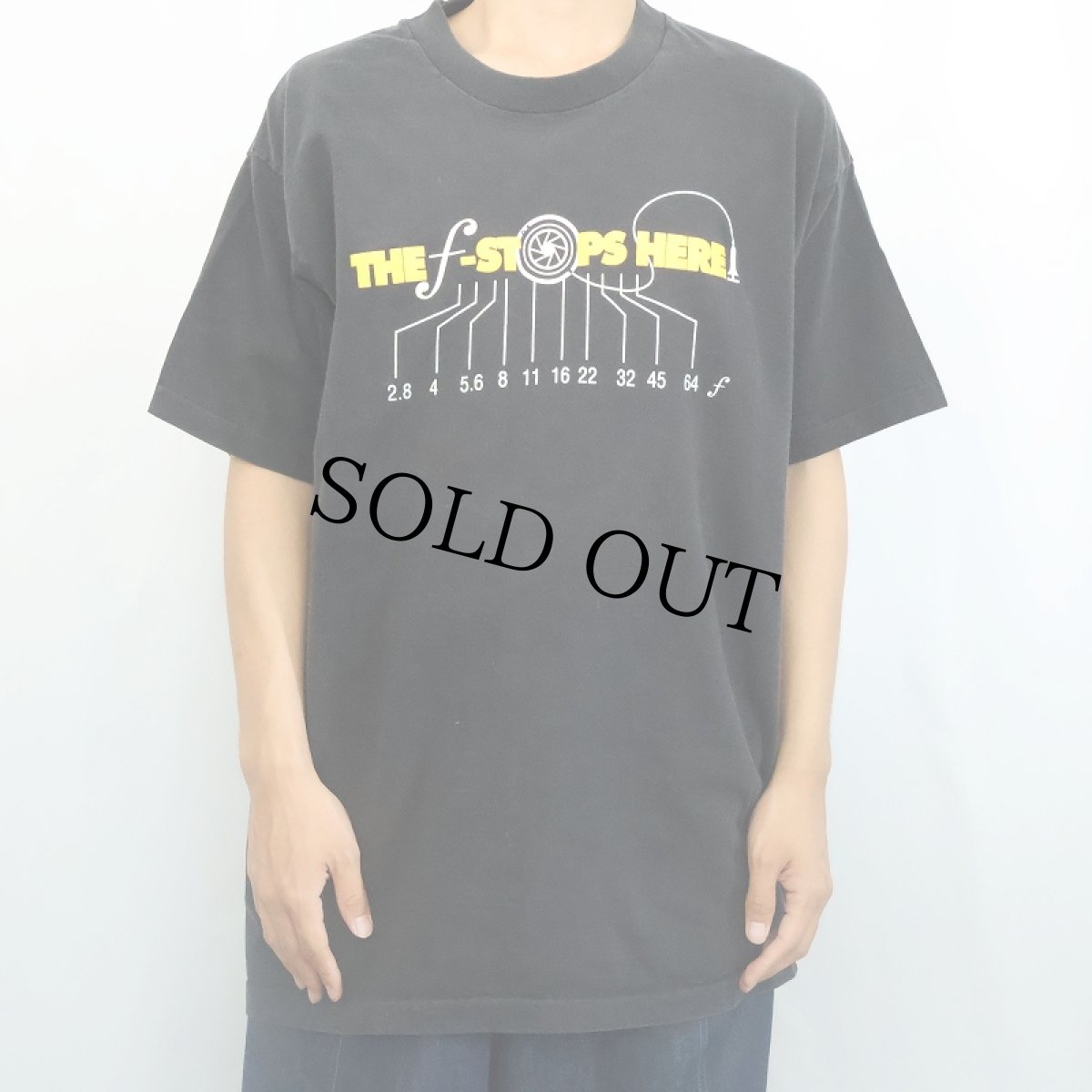 画像2: 90's USA製 "THE F-STOPS HERE" プリントTシャツ BLACK XL (2)