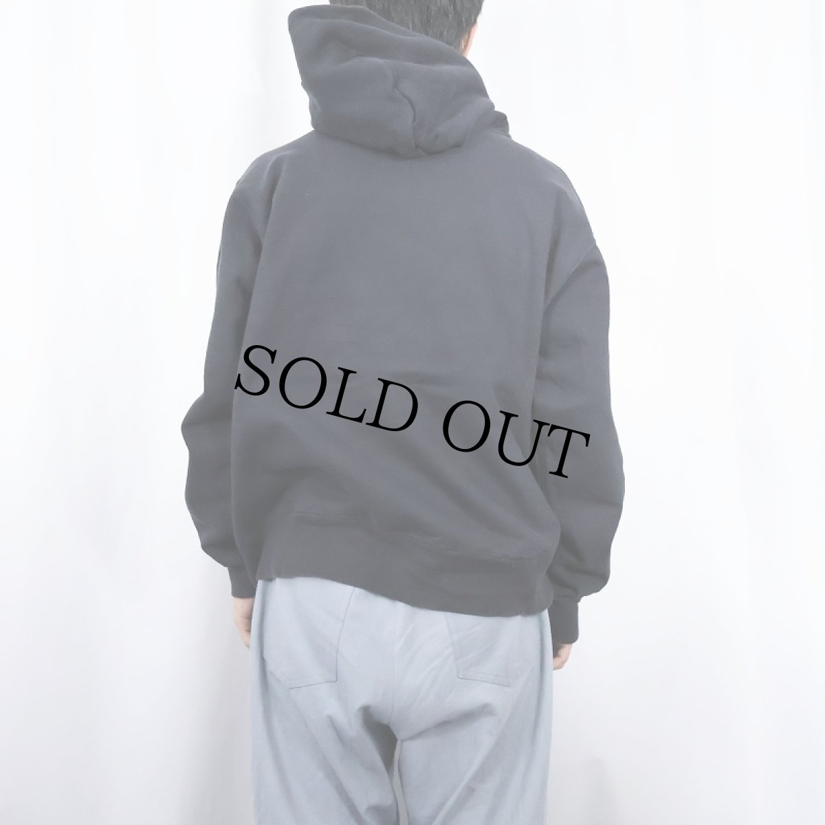 画像3: 90's Champion USA製 青刺繍タグ 後期 前V 目無し スウェットフーディー BLACK XL (3)