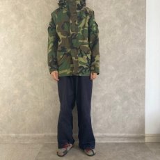 画像2: 90's U.S.MILITARY ECWCS ウッドランドカモ パーカ SMALL-REGULAR (2)