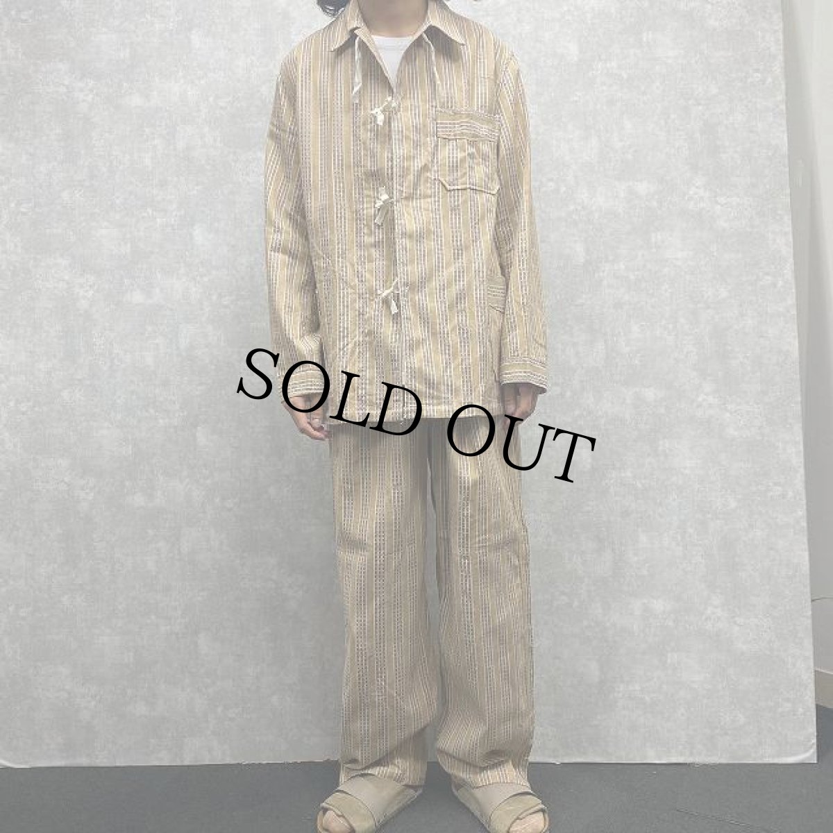 画像2: 50's ブルガリア軍 スリーピングシャツ&パンツ SETUP (2)