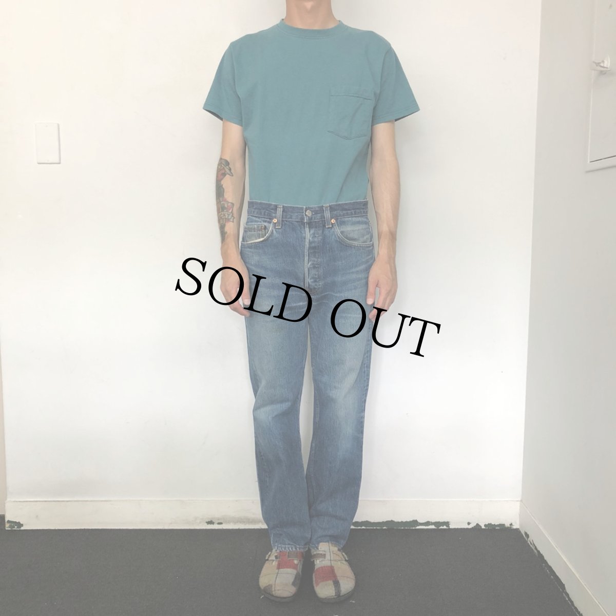 画像3: 80's Levi's 501 デニムパンツ W32 (3)