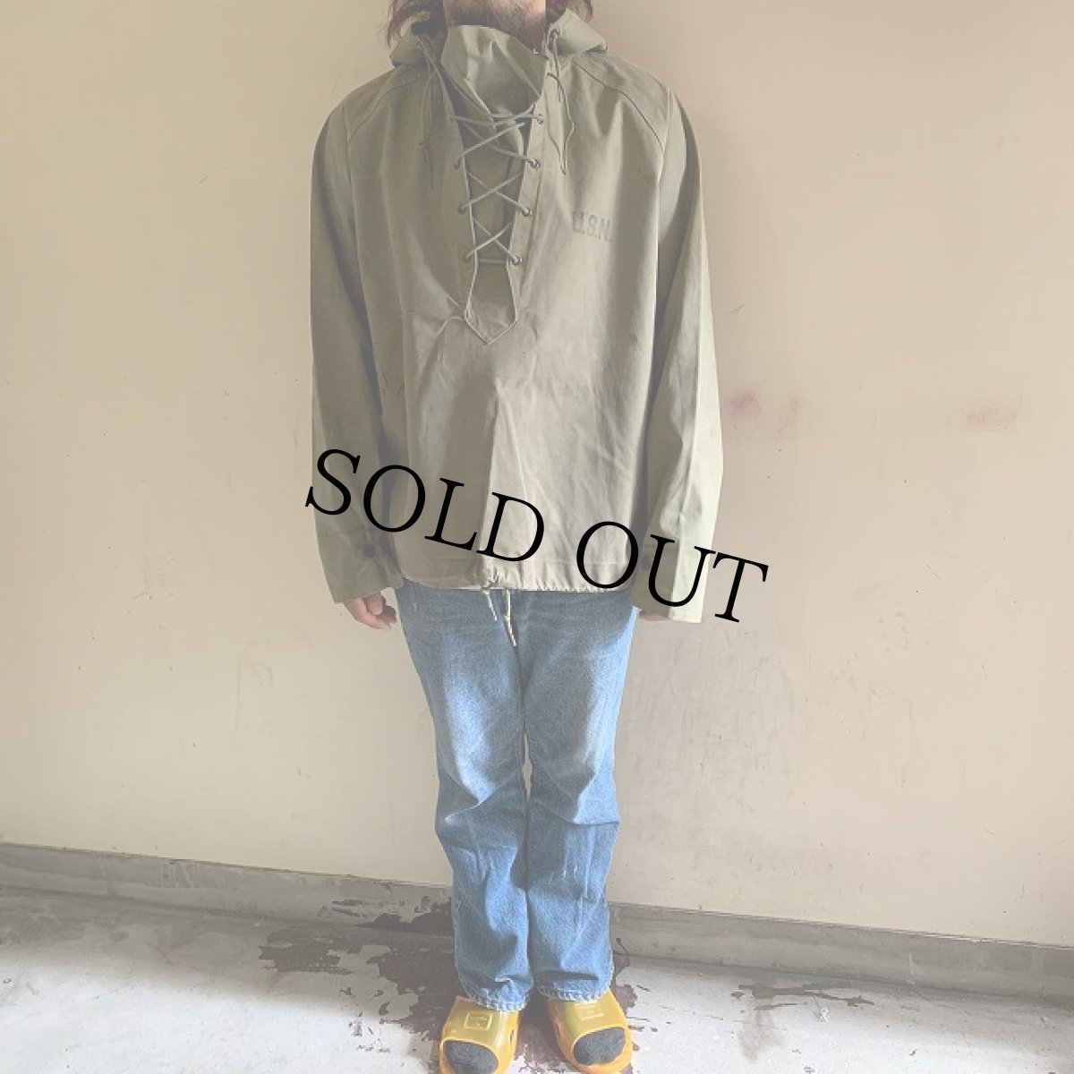 画像3: 40's U.S.NAVY デッキレインパーカ ステンシル入り (3)