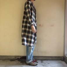 画像3: 60〜70's TELEVISION オンブレーチェック柄ガウン (3)