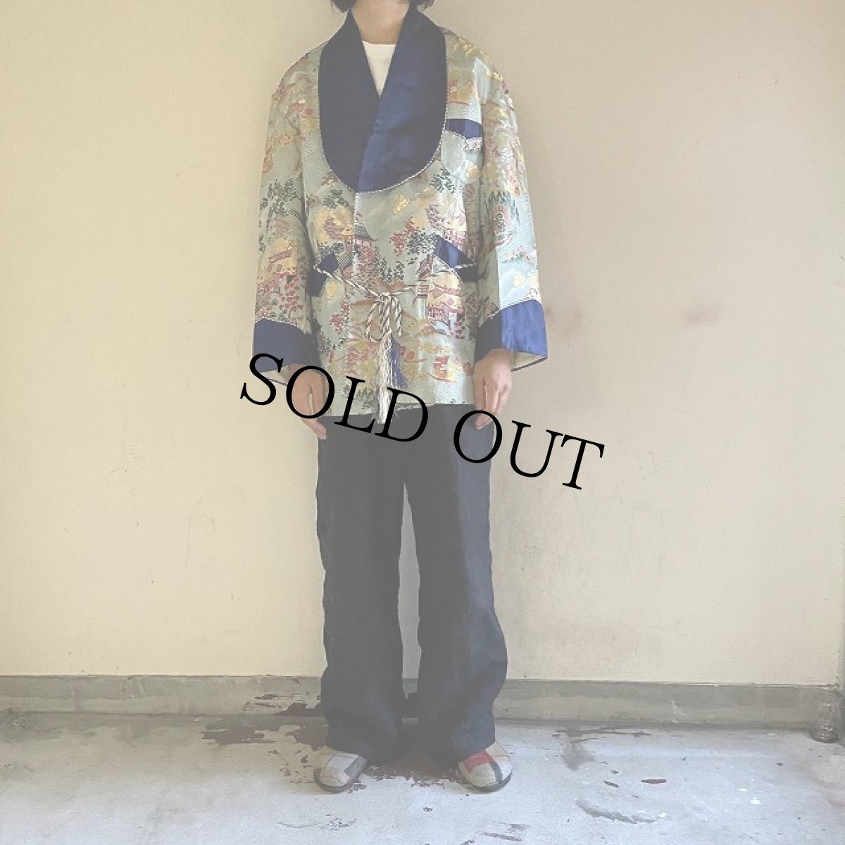 画像2: JAPAN製 和柄 絹織り ガウン (2)