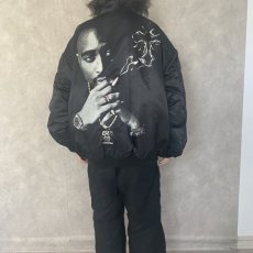 画像3: U B TUFF "2PAC" ラインストーン付き 大判プリント MA-1 (3)
