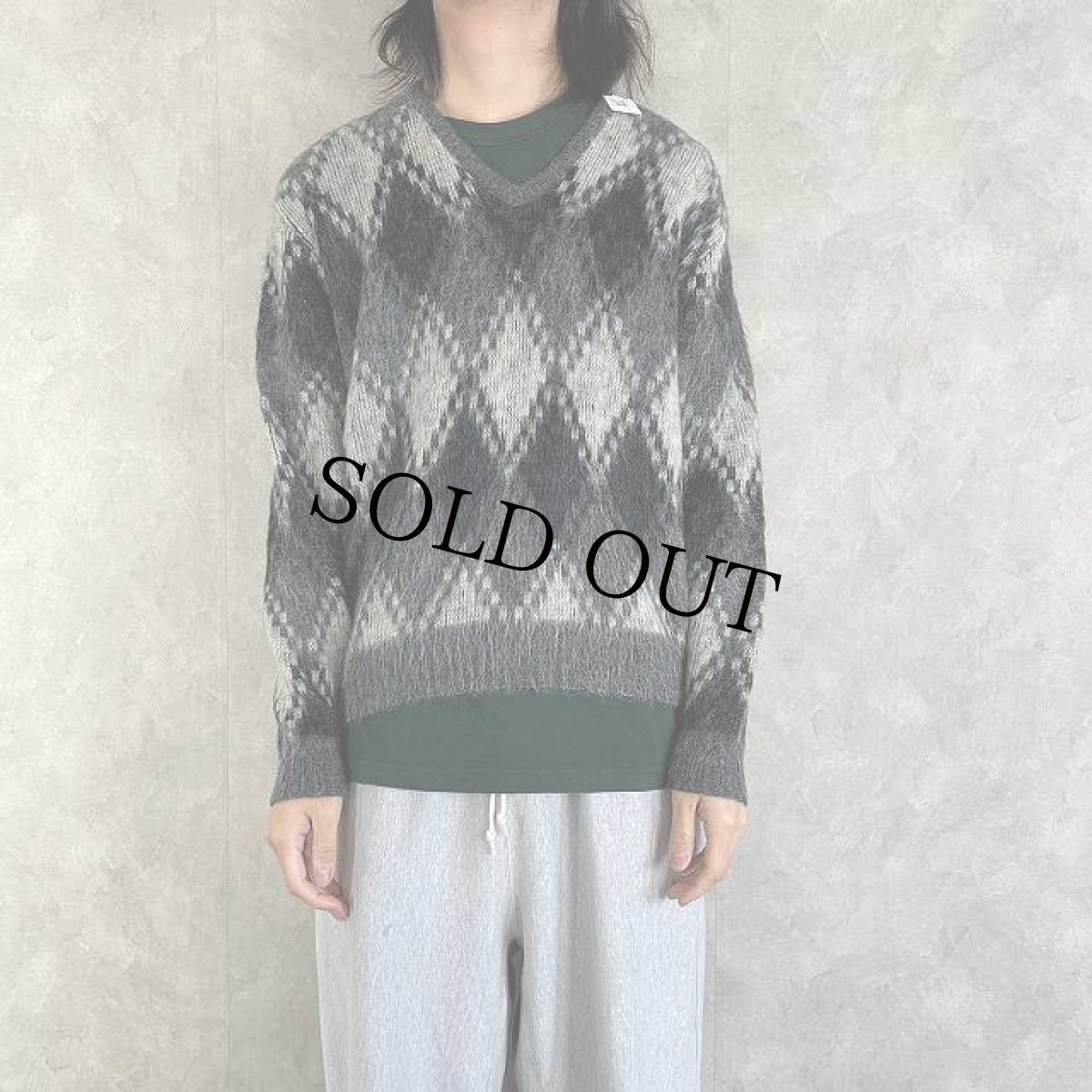 画像2: 60's PURITAN アーガイル柄 Vネックニットセーター M (2)