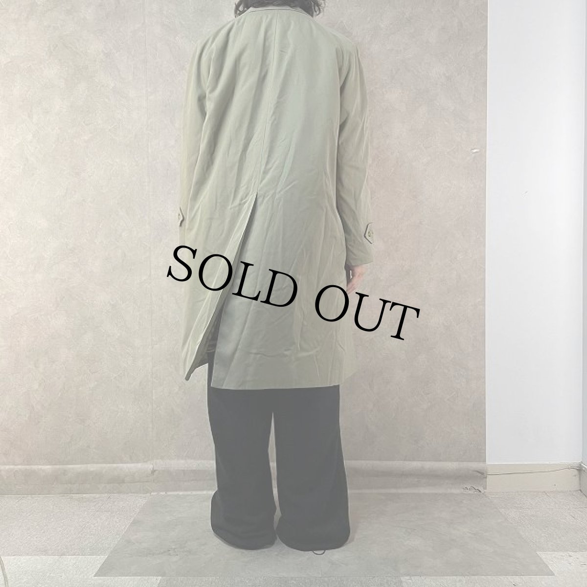 画像4: 80's Burberrys ENGLAND製 H.A&E.Smith別注 ウールギャバ ステンカラーコート (4)