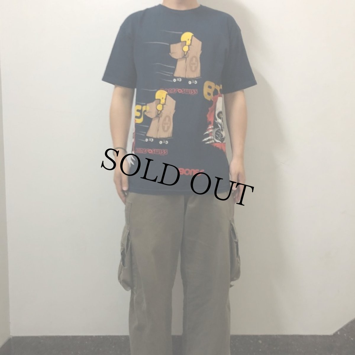 画像2: 2014 POWELL "BONES" 覗き見スカル 試し刷りプリントTシャツ M (2)