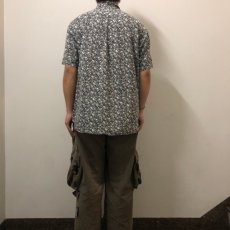 画像4: 90's STUSSY スカル柄 コットンシャツ (4)