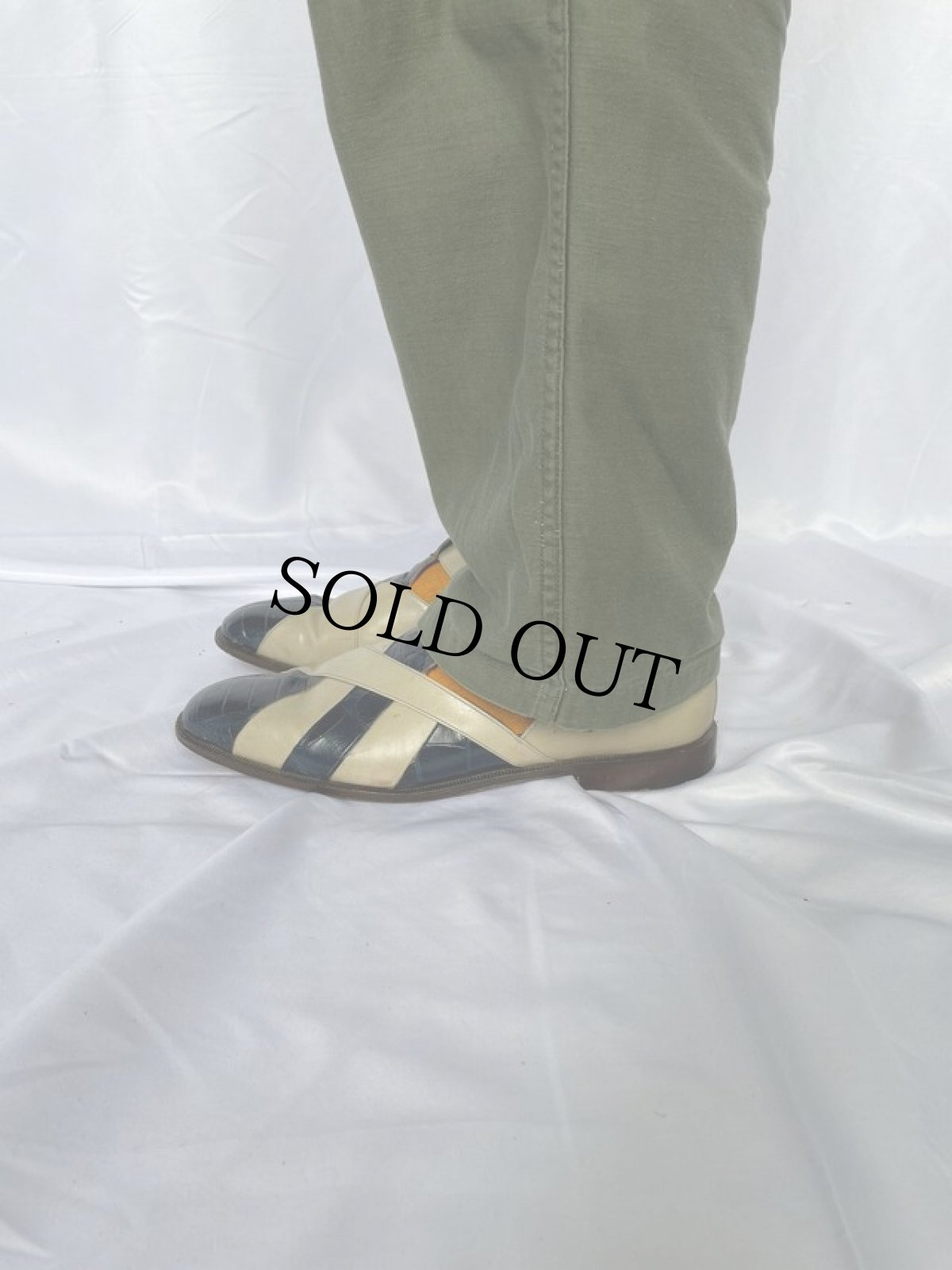 画像3: SPAIN製 型押しクロコ クロスグルカサンダル 91/2 (3)