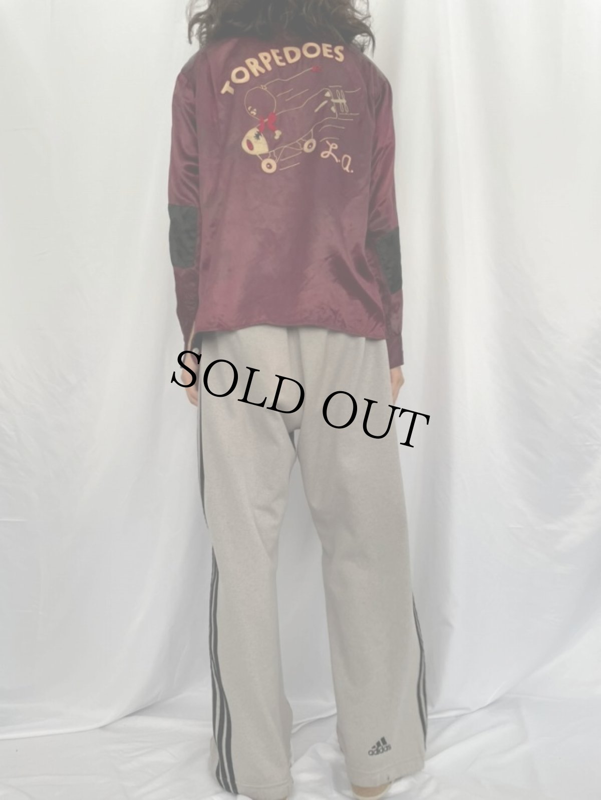 画像4: 40〜50's "TORPEDOES L.a." チェーン刺繍 サテンプルオーバーボーリングシャツ M (4)