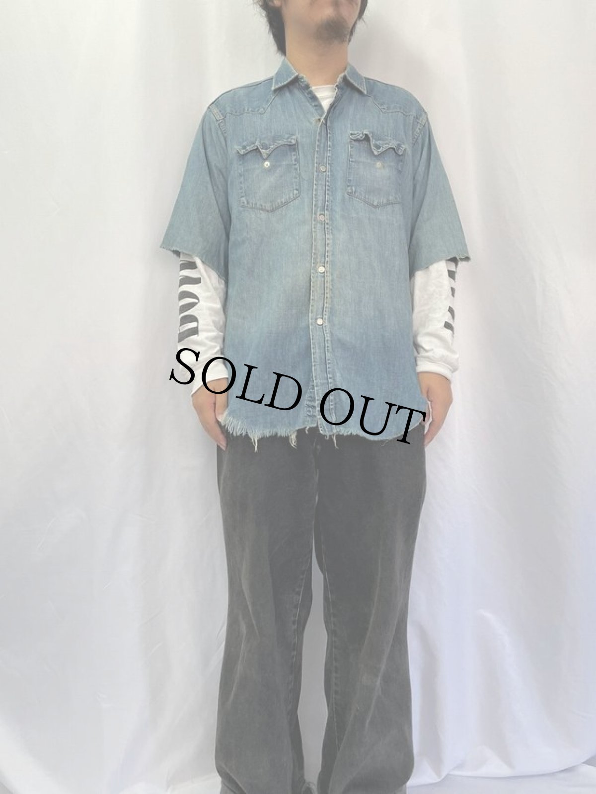 画像2: 50's LEVI'S ショートホーン カットオフデニムウエスタンシャツ (2)