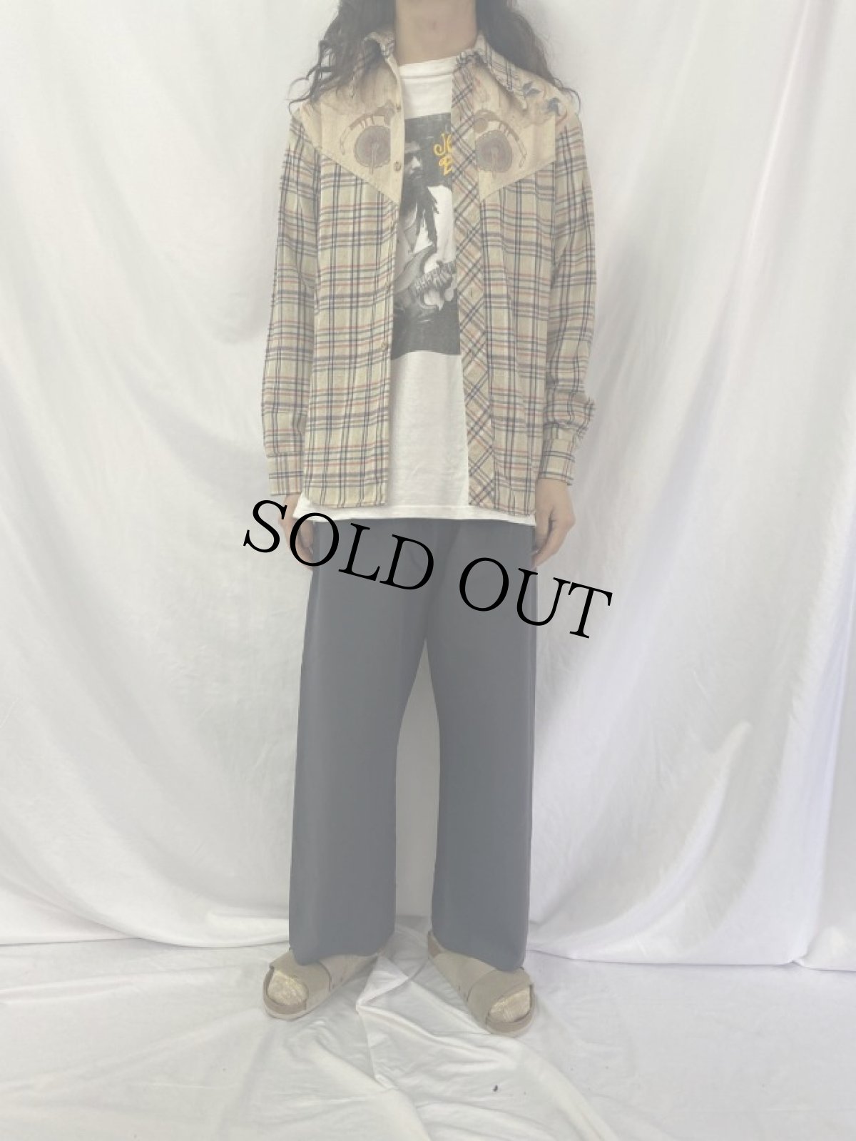 画像2: 70's KENNINGTON チェック柄 インディアンプリント ポリエステル ウエスタンシャツ L (2)