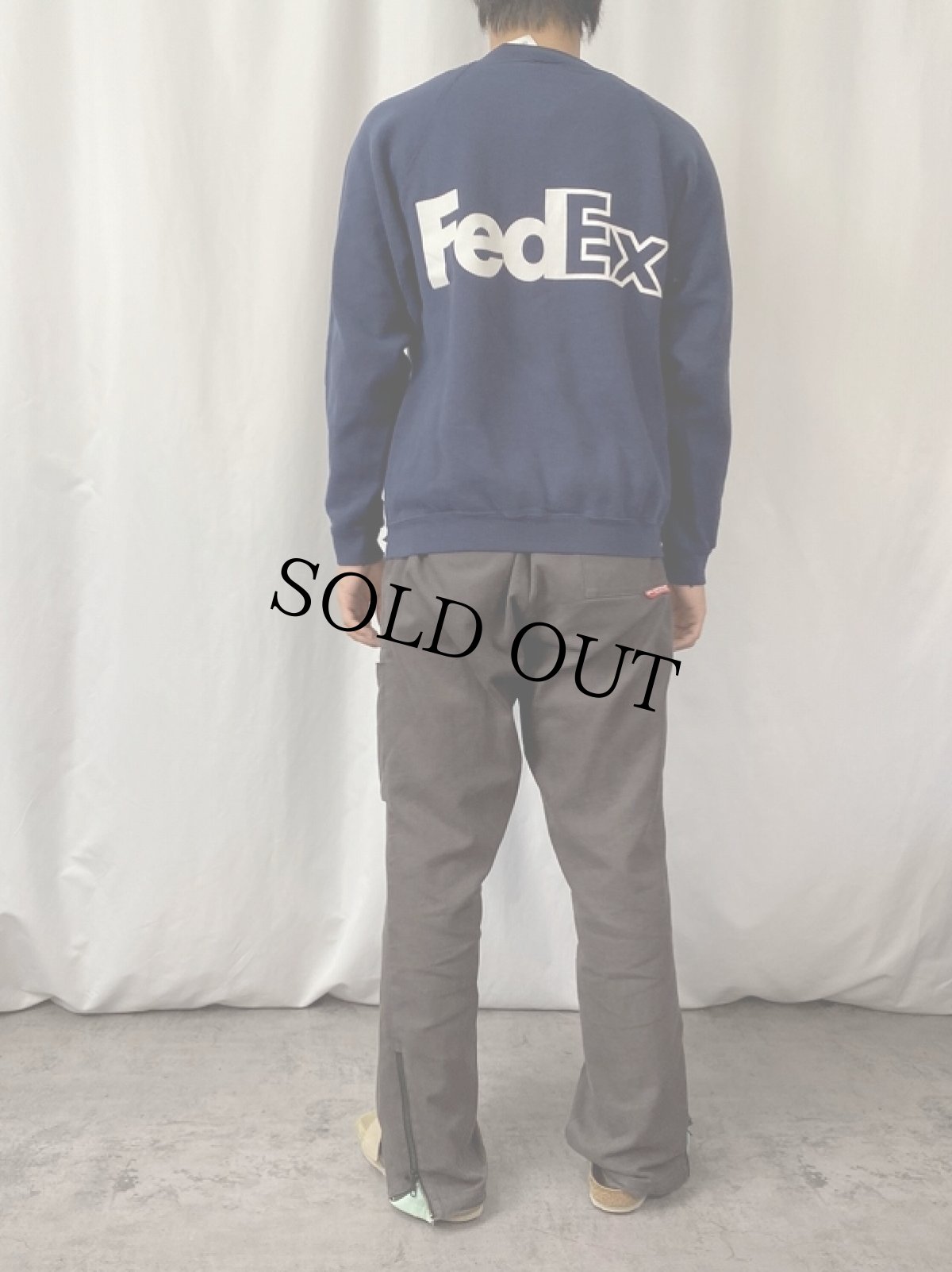 画像4: 90's FedEx USA製 企業ロゴプリントスウェット NAVY M (4)