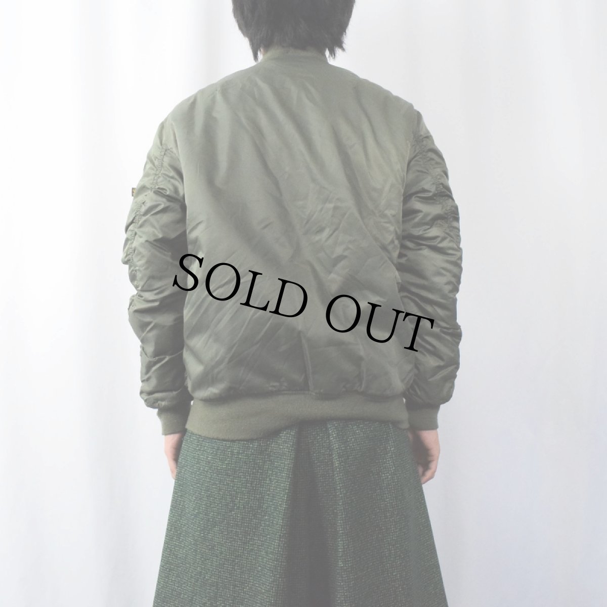 画像3: 民間品 ALPHA INDUSTRIES,INC. パッチ付き MA-1 フライトジャケット SIZE YL (3)