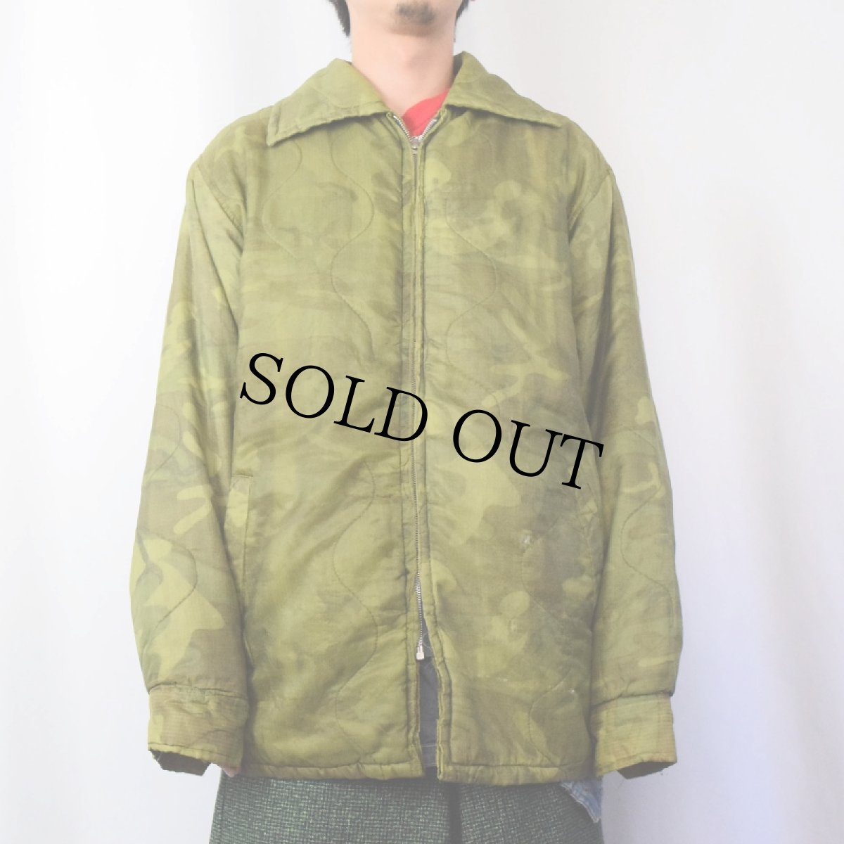 画像2: 60's〜 U.S.MILITARY 裏ボア キルティングカモジャケット (2)