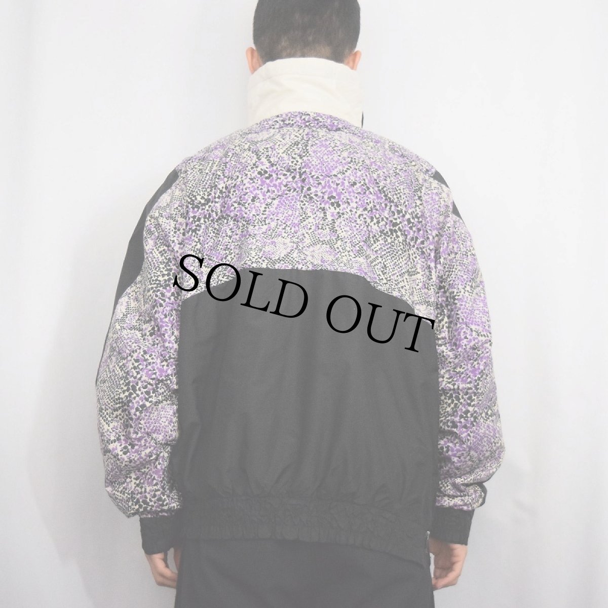 画像2: 80's〜 ZUBAZ パイソン柄 切り替えデザイン プルオーバージャケット XL (2)