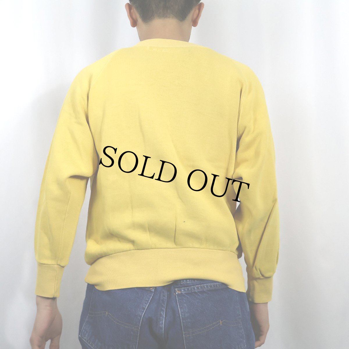 画像3: 70〜80's "TSV CRAILSHEIM" フロッキープリント ラグランスウェット (3)