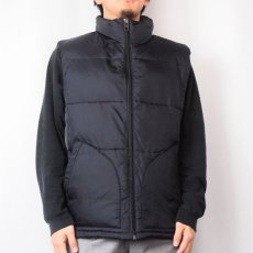 画像2: GAP 切り替えデザイン ナイロン中綿ベスト BLACK L (2)