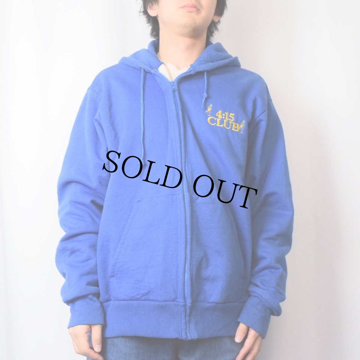 画像2: 90's CAMBER USA製 "4:15 CLUB" 裏サーマル 刺繍スウェットジップパーカー XL (2)