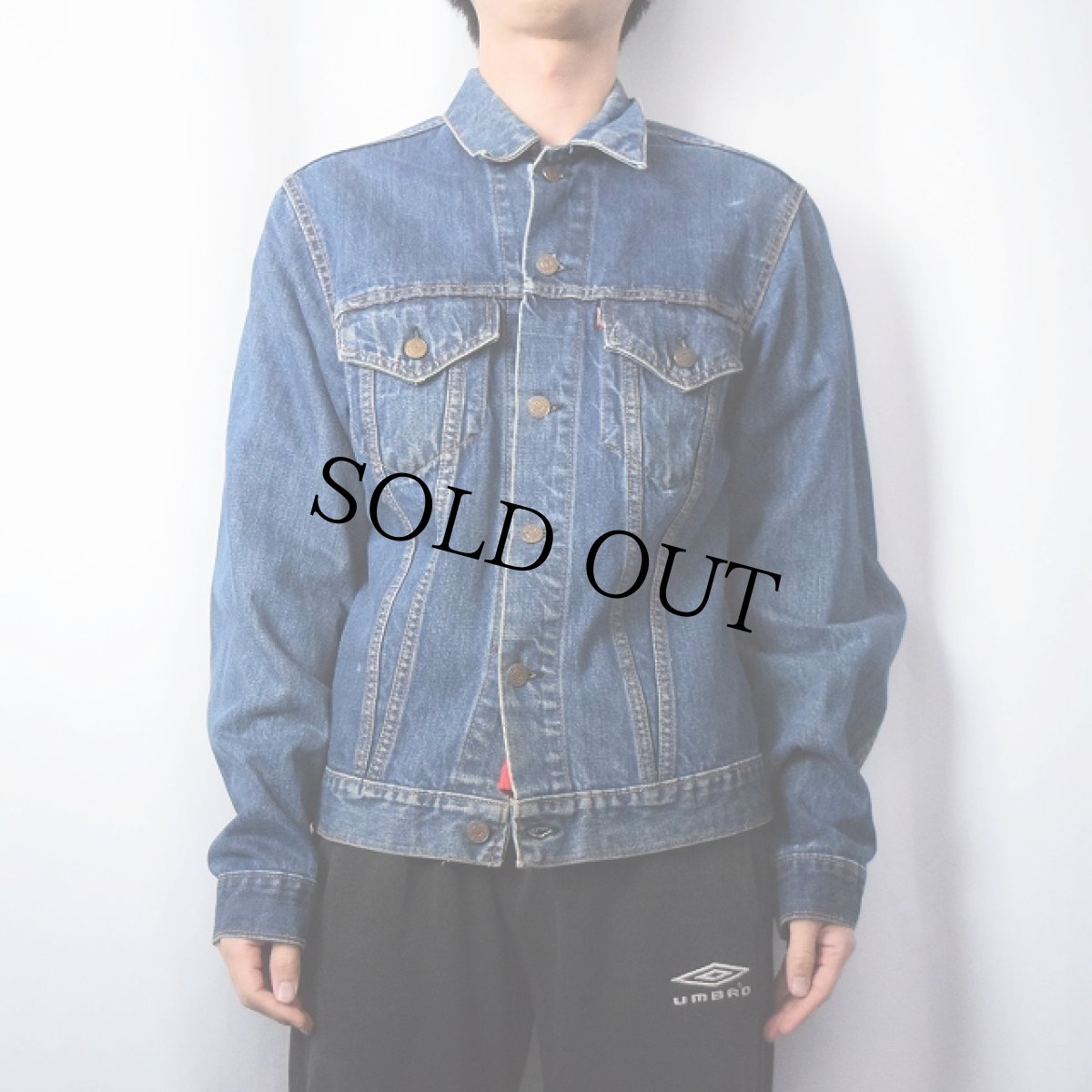 画像2: 60's LEVI'S 70505 BIGE デニムジャケット (2)